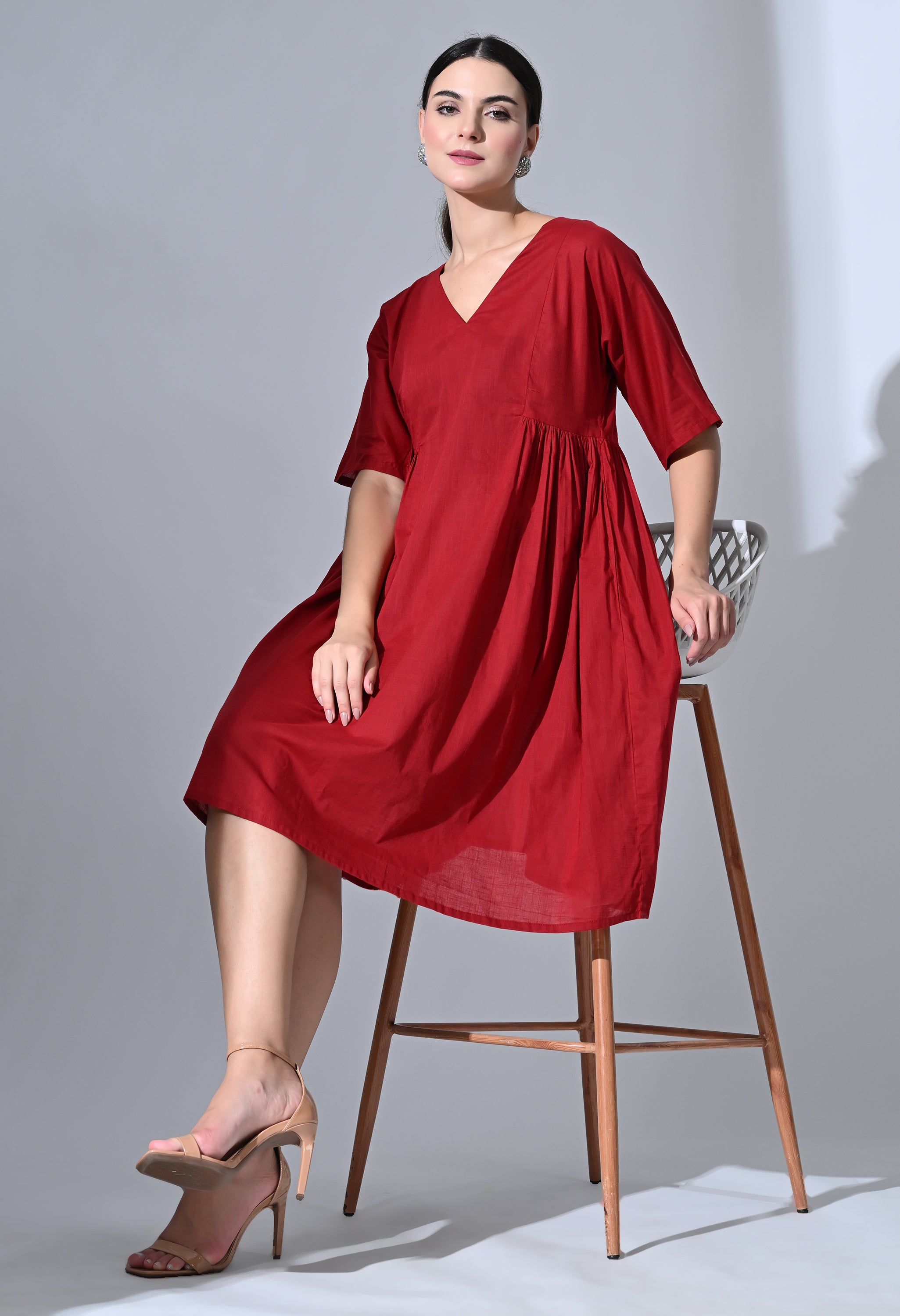 MISS RED DRESS